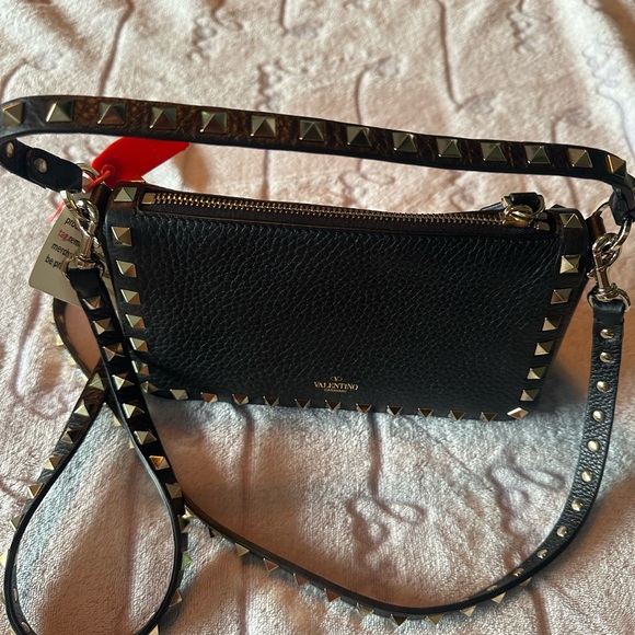 Authentic Valentino Garavani as new Rockstud black bag - Picture 5 of 13